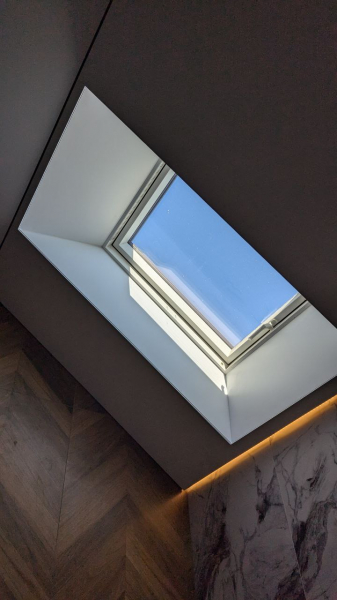 Фото потолка на мансарде